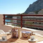 Apcostas Zafiro - Apartament